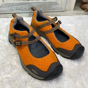 Keens Women's Athletic Flat Mary Jane US9.5 EU 40